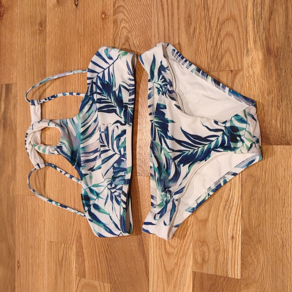 L*Space NWOT XS Tropical Bikini set